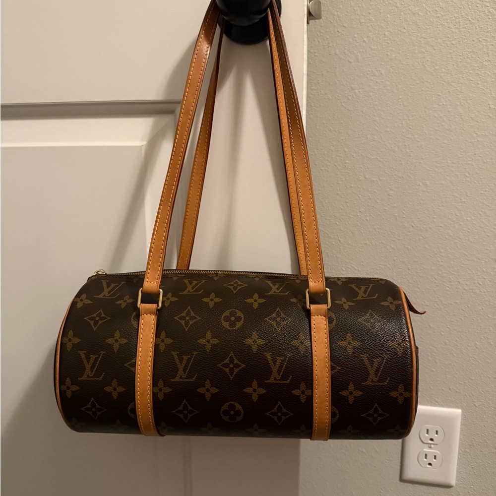 Louis Vuitton Papillon